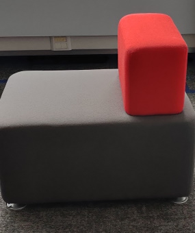 Sofa Steelcase B-Free 85x60 szaro-czerwone