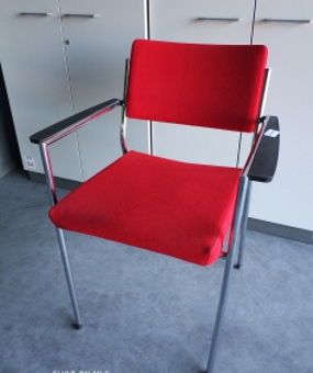 Krzesło MARTELA Form czerwone
