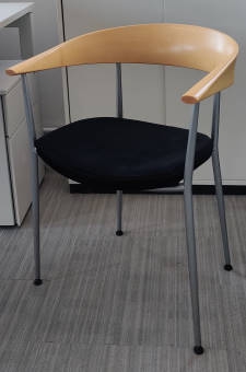 Krzesło Bondo czarne brzoza