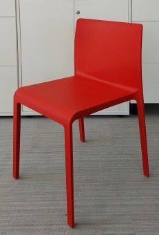 Krzesło Pedrali VOLT do kantyny czerwone tworzywo