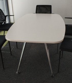 Stół konferencyjny VITRA biały 160x100