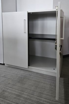 Szafa STEELCASE 2OH biała - zdjęcie główneSzafa STEELCASE 2OH biała - zdjęcie główne