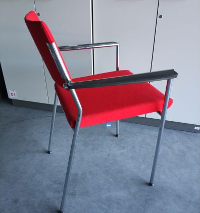 Krzesło MARTELA Form czerwone - zdjęcie główneKrzesło MARTELA Form czerwone - zdjęcie główne