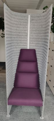 Fotel akustyczny NOTI  wysoki fioletowy - zdjęcie główneFotel akustyczny NOTI  wysoki fioletowy - zdjęcie główne