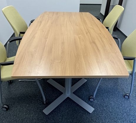 Stół konferencyjny KINNARPS 180x100 dąb - zdjęcie główneStół konferencyjny KINNARPS 180x100 dąb - zdjęcie główne