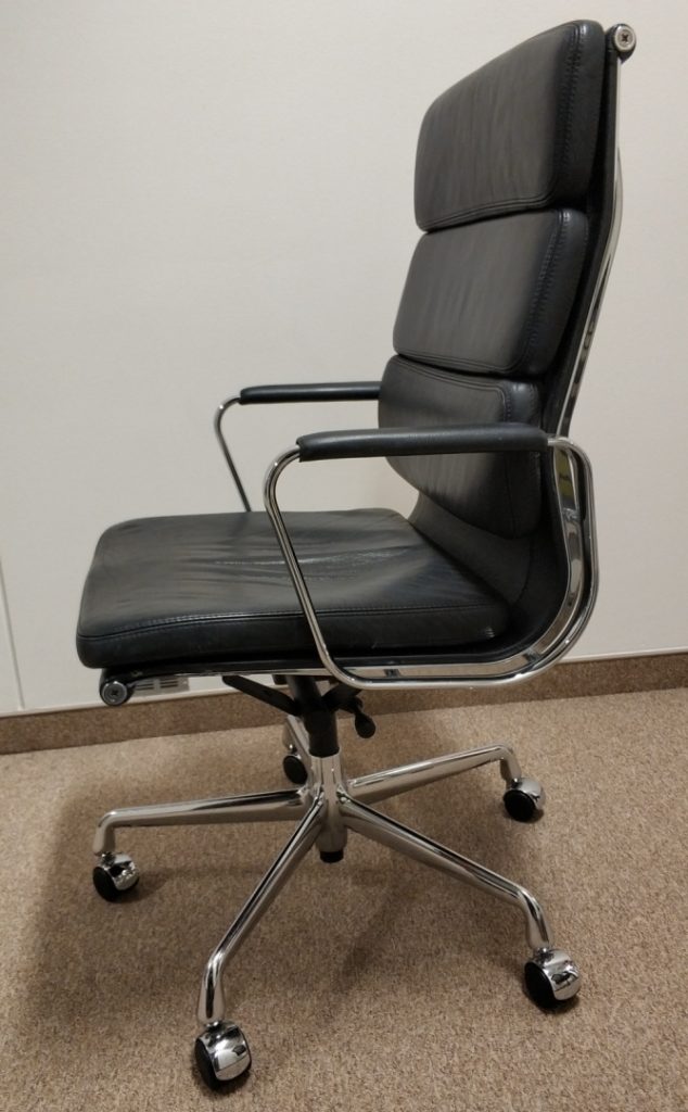 Fotel obrotowy VITRA EAMES EA219 skóra