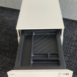 Kontenerek Bene 3 szuflady piórnik biały wąski szer. 33 cm