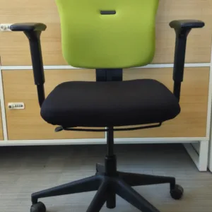 Fotel obrotowy STEELCASE LET'S B zielono-czarny (przetapicerowane siedzisko)