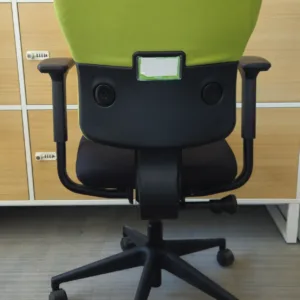 Fotel obrotowy STEELCASE LET'S B zielono-czarny (przetapicerowane siedzisko)