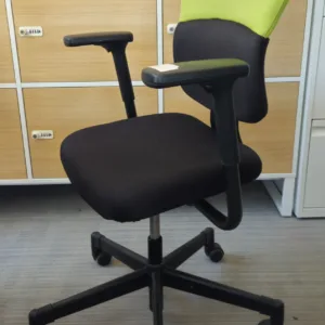 Fotel obrotowy STEELCASE LET'S B zielono-czarno-czarny (przetapicerowane siedzisko)