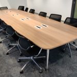 Stół konferencyjny VITRA MEDAMORPH 500x140 orzech mediaport