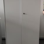 Szafa KINNARPS 3OH szer. 80 cm biała drzwi przesuwne