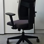 Fotel obrotowy ProfiM RAYA szary