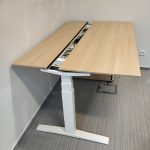 Biurko K&N 180x80/90 elektryczne, dąb
