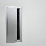 Biurko MIKOMAX 160x80 białe, noga biała kwadratowa, z klapką na srodku