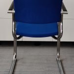 Krzesło ProfiM KALA niebieskie, płoza chrom