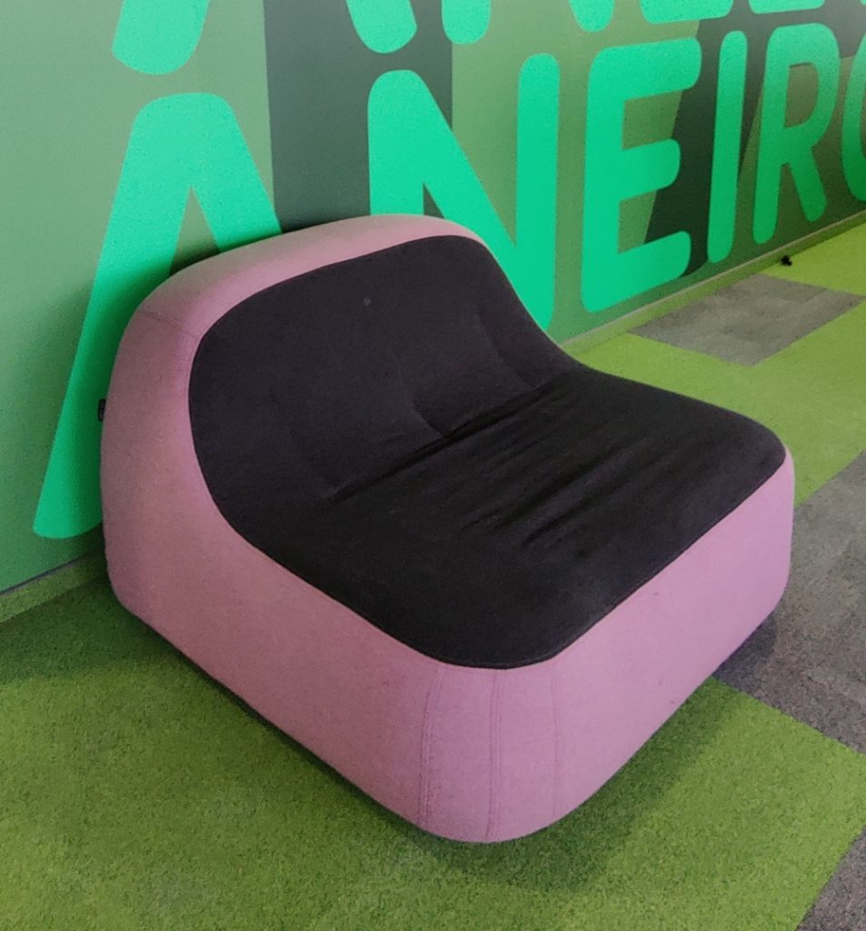 Fotel Softline Sand fioletowo-szary 100x100, wys. 70 cm
