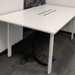 Stół konferencyjny BENE 180x100 biały z mediaboxem