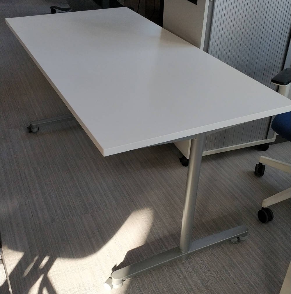 Stół mobilny STEELCASE 150x75 biały NOWY blat