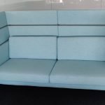 Sofa KINNARPS 218x90x123h wysokie oparcie obudowa biała płyta