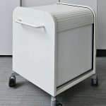 Kontenerek/szafka Bene  mobilna Caddy mini 61x43x50 biała i czerwona