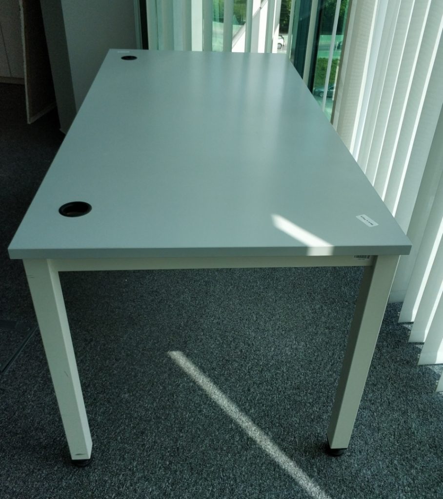Biurko FURNIKO P-square 160x80 białe