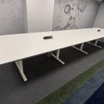 Stół konferencyjny MARO 600x140 biały 4 modułowy