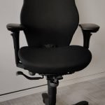 Fotel obrotowy KINNARPS 6000 czarny