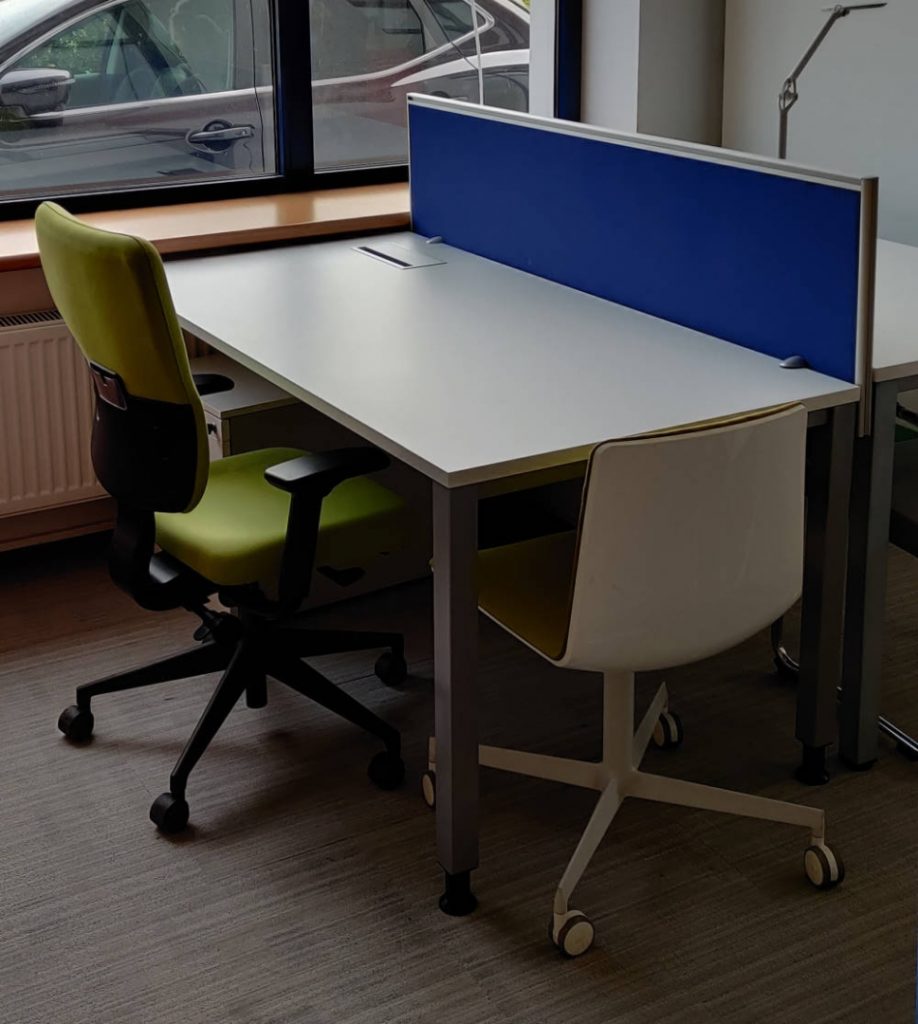 Biurko Mikomax AQ 160x80 białe szare mediabox