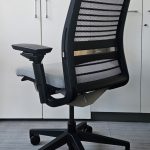 Fotel obrotowy STEELCASE THINK V2 szare,szare