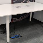 Stół konferencyjny BENE 180x100 biały z mediaboxem
