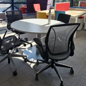 Stół okrągły STEELCASE 120 biały mediaport