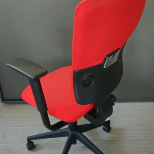 Fotel obrotowy STEELCASE Let'S B czerwony