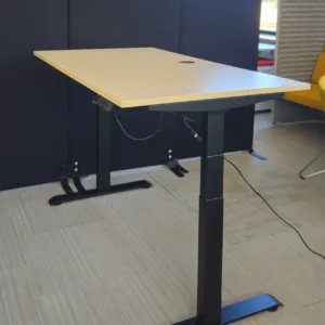 Biurko elektryczne CHIP 120x80 brzoza konstrukcja czarna NOWA