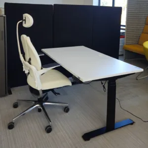 Biurko elektryczne CHIP 160x80(78) białe konstrukcja czarna NOWA