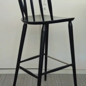 Hocker PAGED czarny drewniany