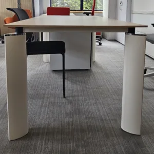 Biurko Bene 180x90 dąb noga biała łezka