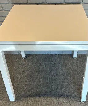 Stolik JFM 80x80x75h biały