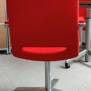 Krzesło konferencyjne SoftX Martela, czerwone, krzyżak 4-ramienny