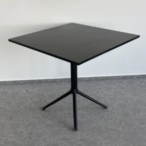 Stolik czarny 80x80 cienki blat noga na "4 palcach"