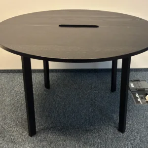 Stół okrągły Mittzon Ikea czarny z mediaboxem śr.120 cm wys. 75 cm