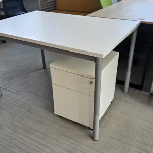 Biurko Martela PINTA 120x80 białe konstrukcja szary