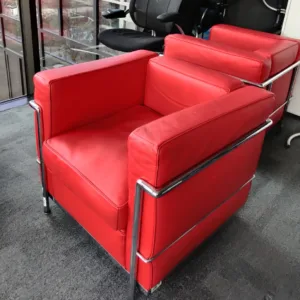 Fotel LC2 80x70, wys. 70 cm (Corbusier) czerwona skóra