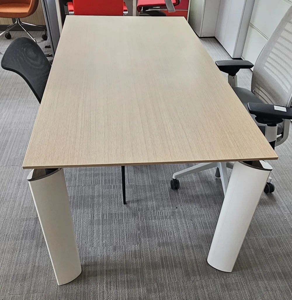Biurko Bene 180x90 dąb noga biała łezka