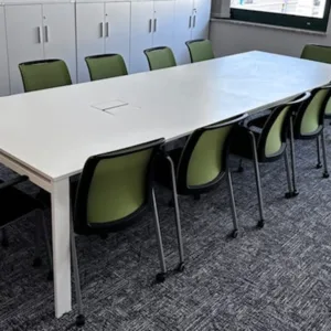 Stół konferencyjny AX 2-mod. 260x120 biały 2 mediaporty
