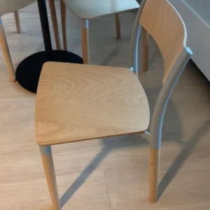 Krzesło kuchenne Allermuir drewniane szare