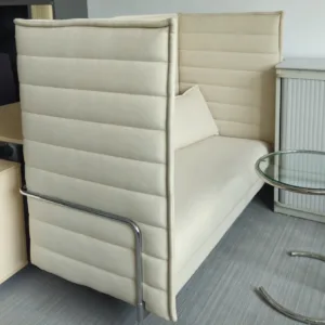 Sofa Vitra Alcove 2-osobowa kremowa