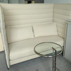 Sofa Vitra Alcove 2-osobowa kremowa