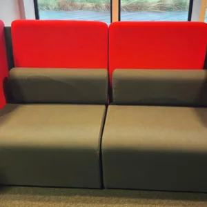 Sofa/Kanapa  szaro-czerwona 2 osobowa i moduł narożny
